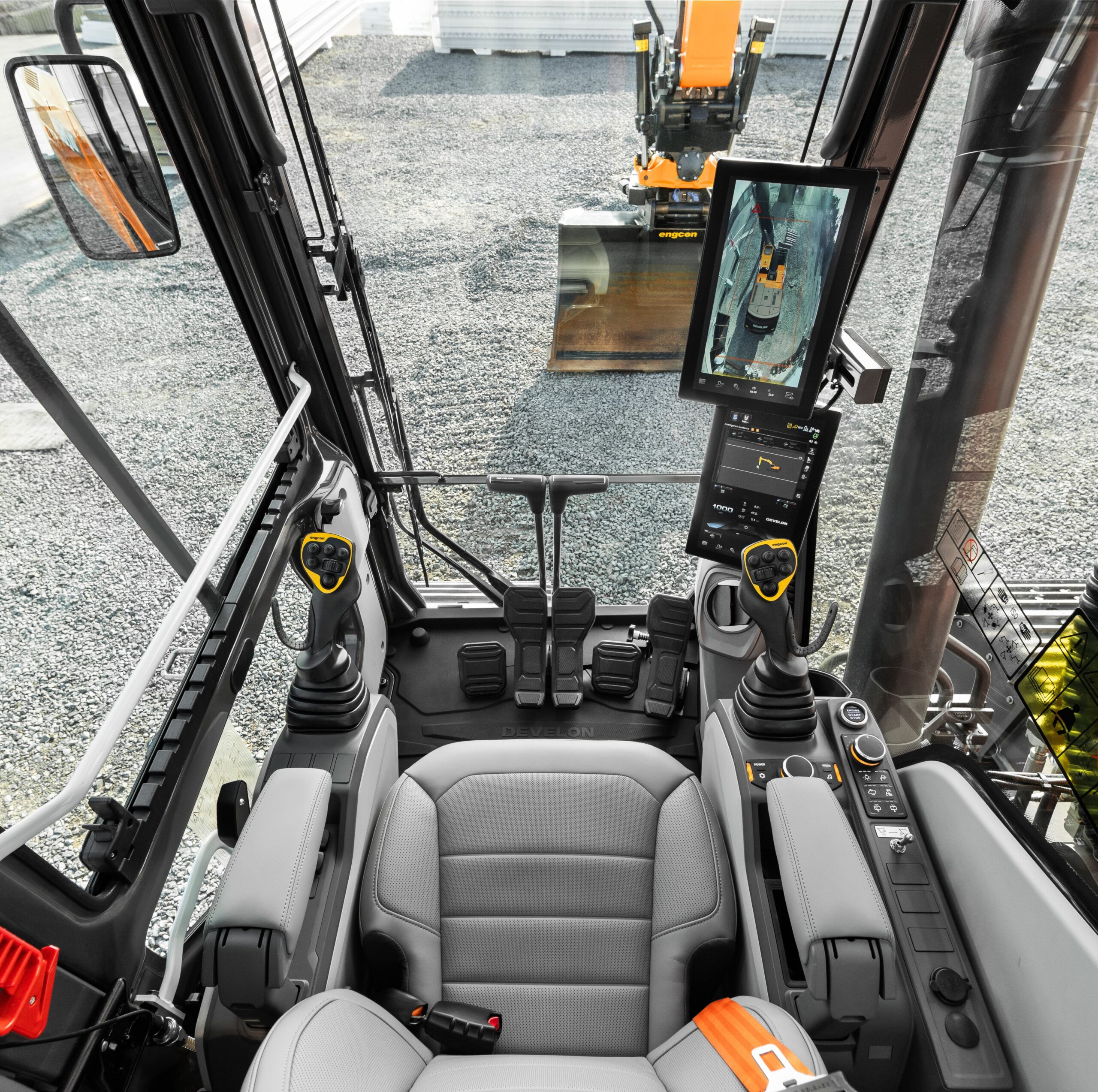 Develon-illicomat-engindechantier-machine-seinemaritime-eure-76-27-DX260LC-9_3