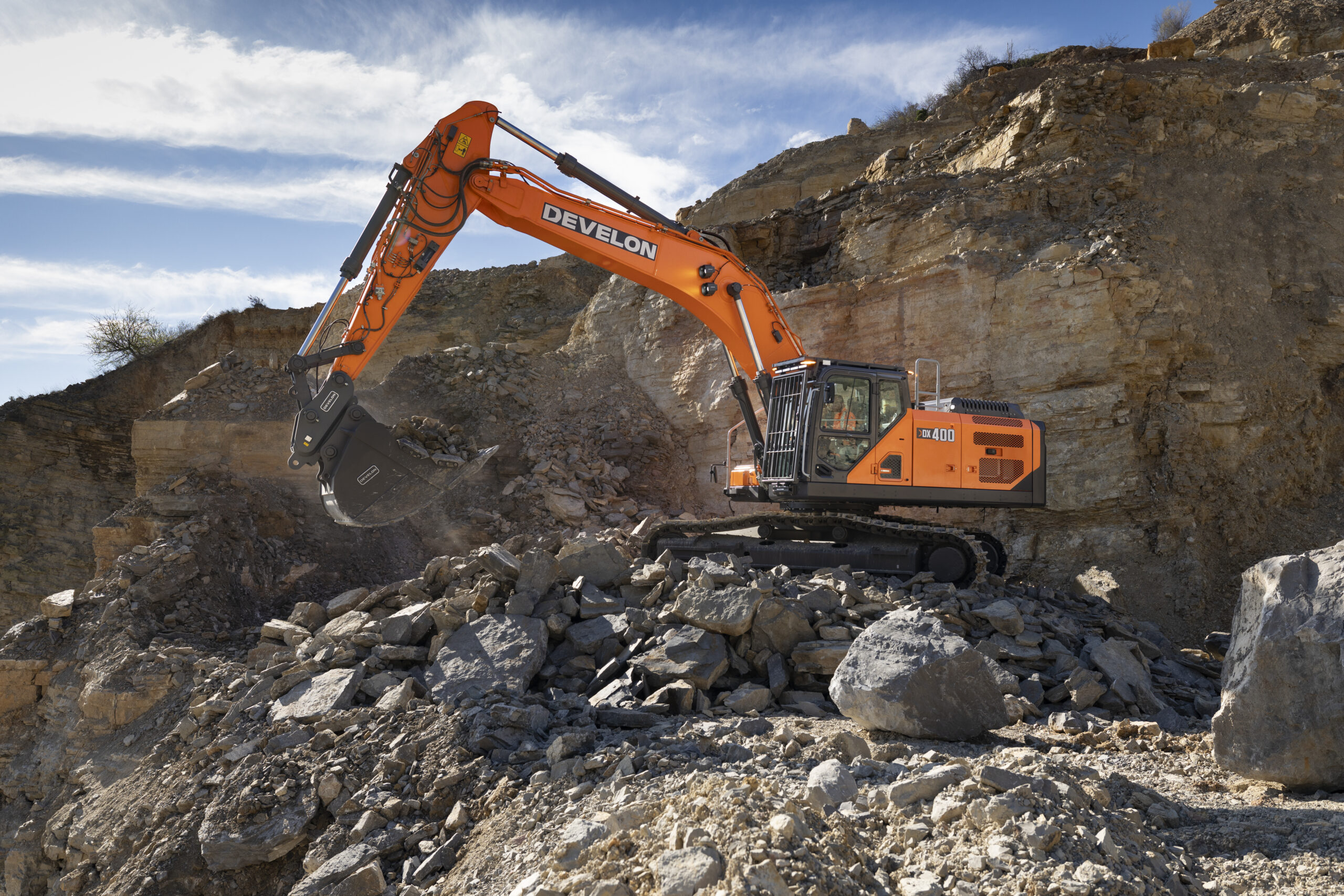 Develon-illicomat-engindechantier-machine-seinemaritime-eure-76-27-DX400HD-9_2